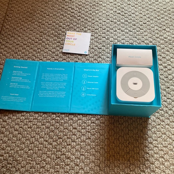 Disney+ circle device NEW - Picture 7 of 9